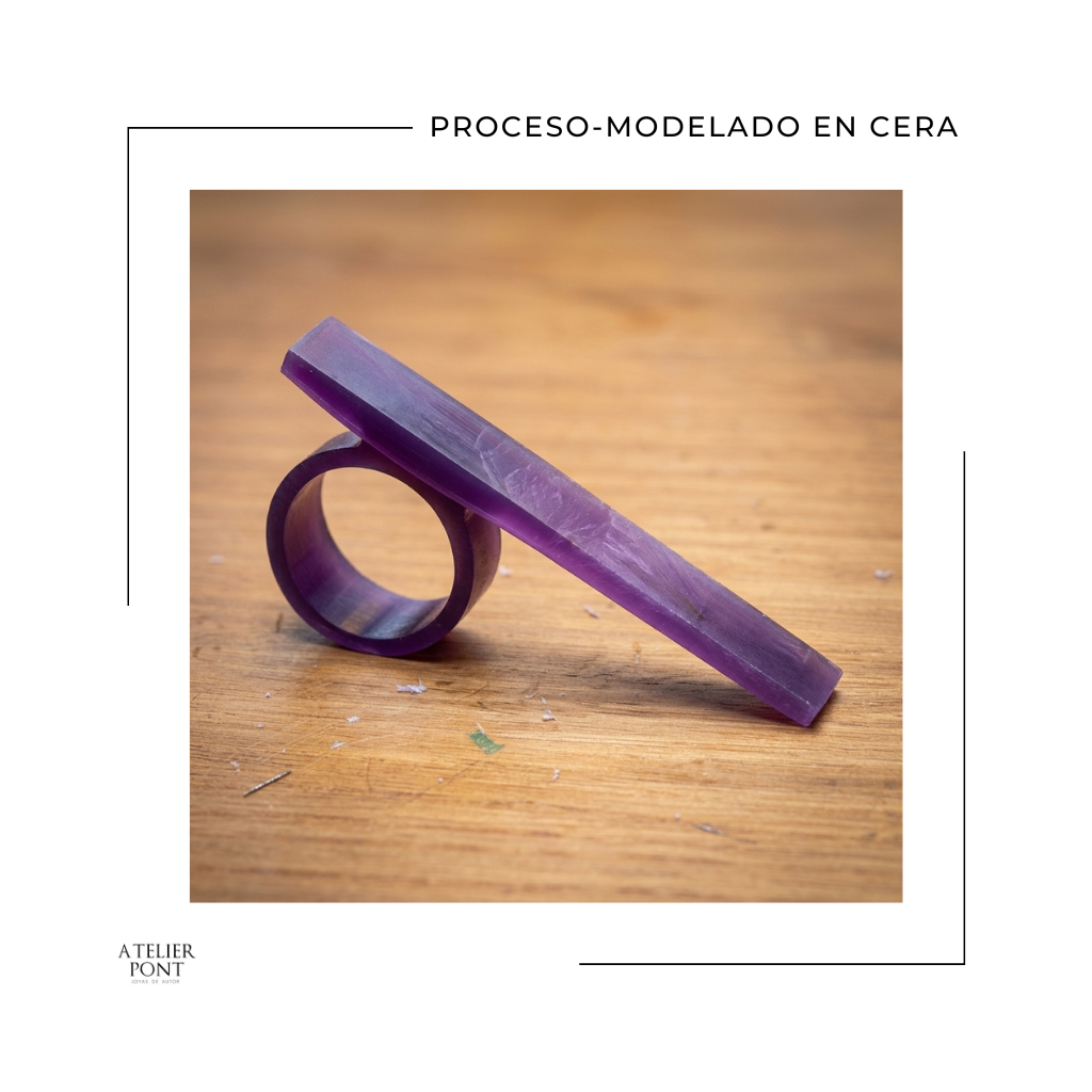Modelo en cera de Horizonte Estático, previo a la fundición a la cera perdida.